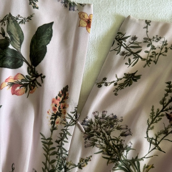 🌟NEW🌟Gal Meets Glam Phoebe floral puff sleeve chiffon Maxi Dress in blush - Picture 13 of 15